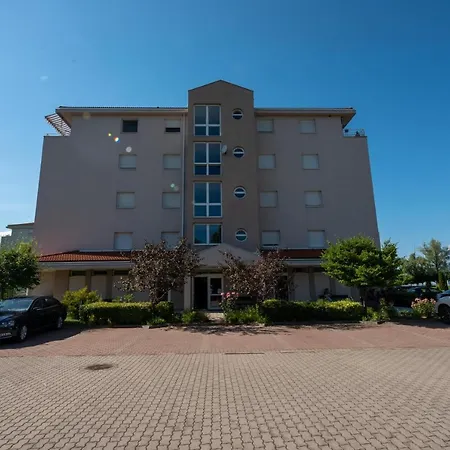 Apartamento Lakeside Family Siófok