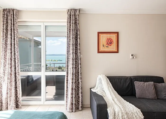 Lakeside Family Appartement Siófok